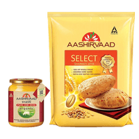 Aashirvaad Combo Pack -Organic Cow ghee 500 ml and Select Sharbatti Atta, 5kg